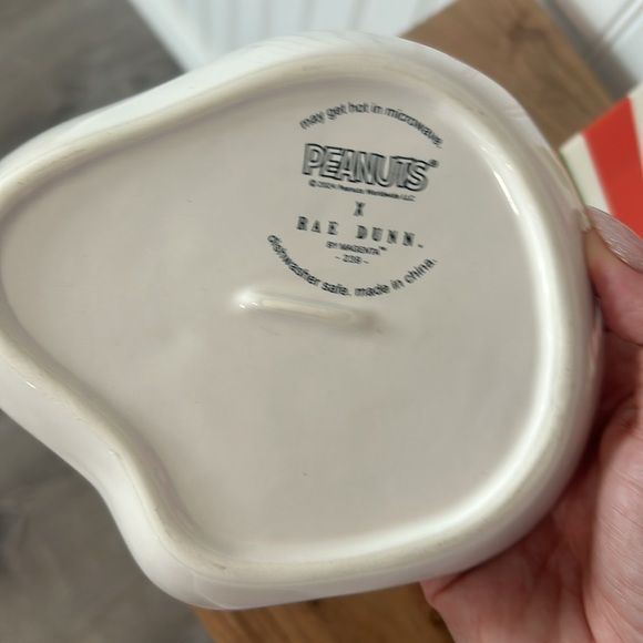 Rae Dunn NEW Snoopy Peanuts spoon rest and rubber spatula - Picture 5 of 5